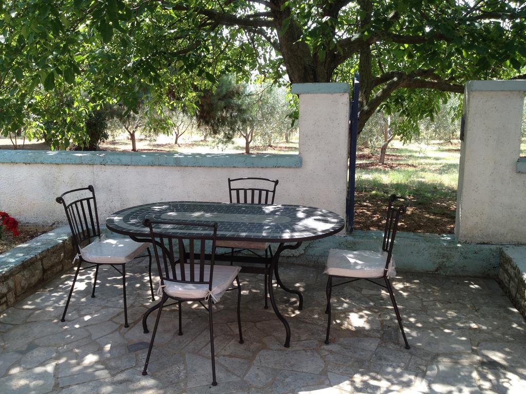 Villa Rosa With Yard And Children'S Playground Tar-Vabriga Szoba fotó